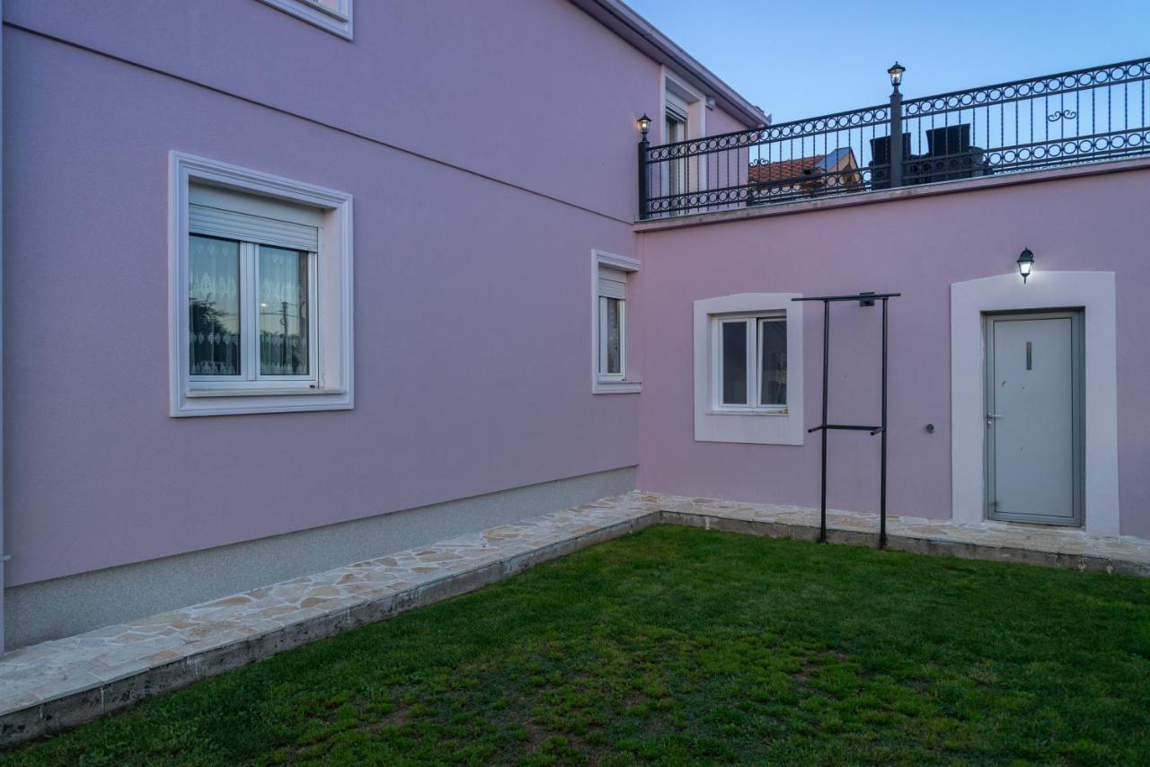 פודגוריצה Apartman Mona מראה חיצוני תמונה