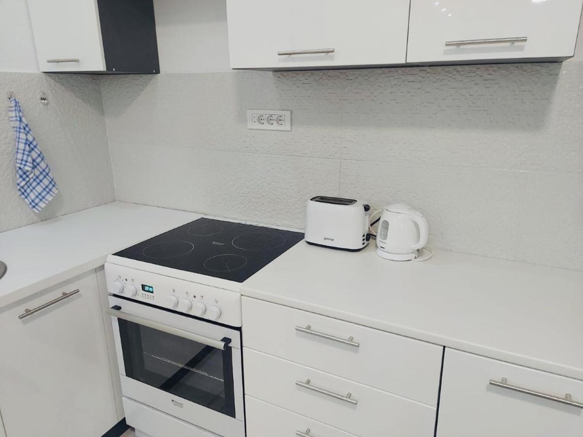 פודגוריצה Apartman Mona מראה חיצוני תמונה