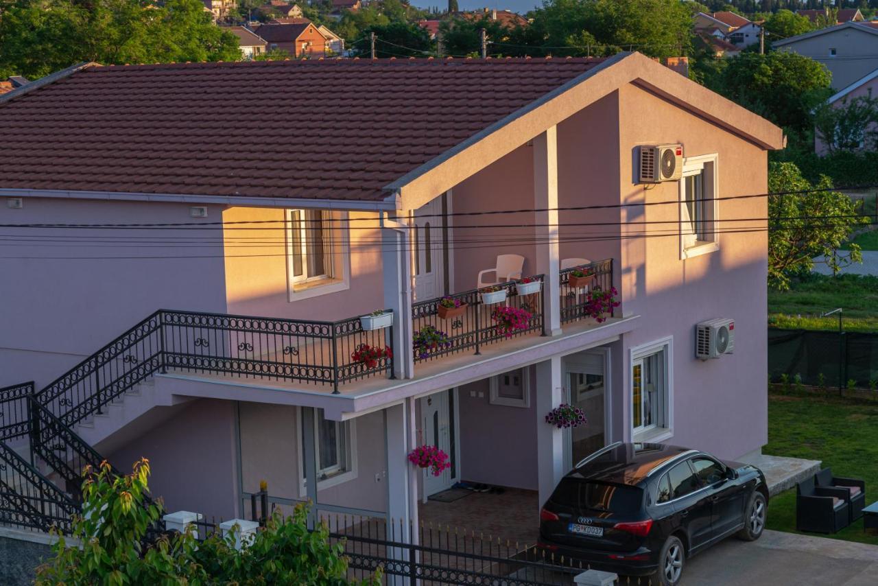 פודגוריצה Apartman Mona מראה חיצוני תמונה