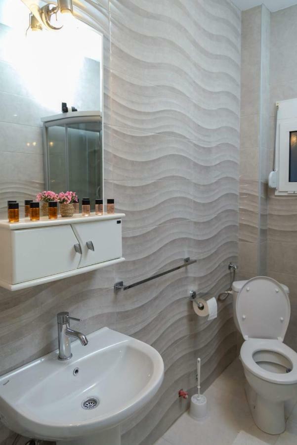 פודגוריצה Apartman Mona מראה חיצוני תמונה